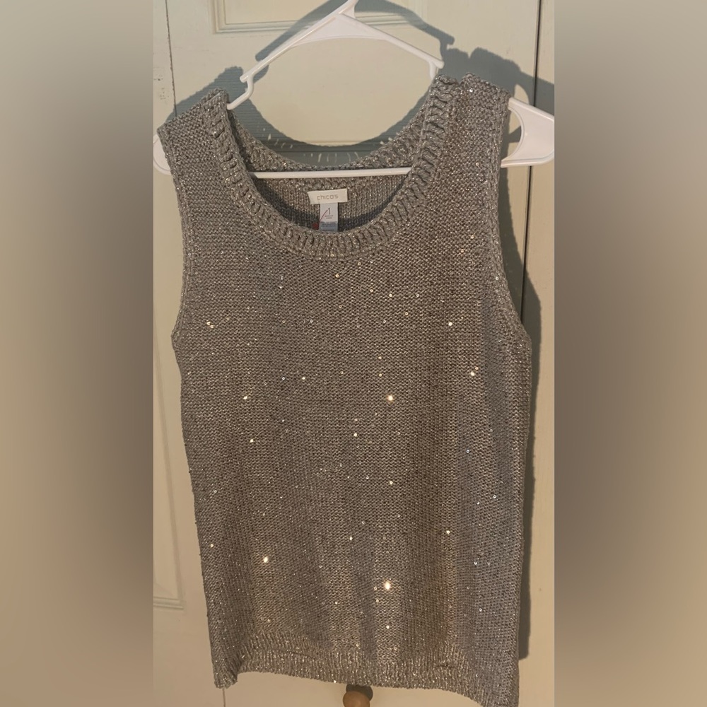 CHICO’S gray/silver sleeveless top. Great used condition